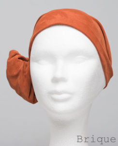 Foulard en cuir doux - alopécie cancer - couleur rouge orange brique