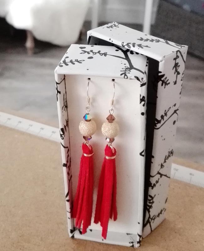 cecile-kree-designer-boucles-oreilles-cuir2